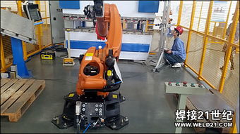 成都環(huán)龍智能 工業(yè)機器人制造與應(yīng)用系統(tǒng)集成商